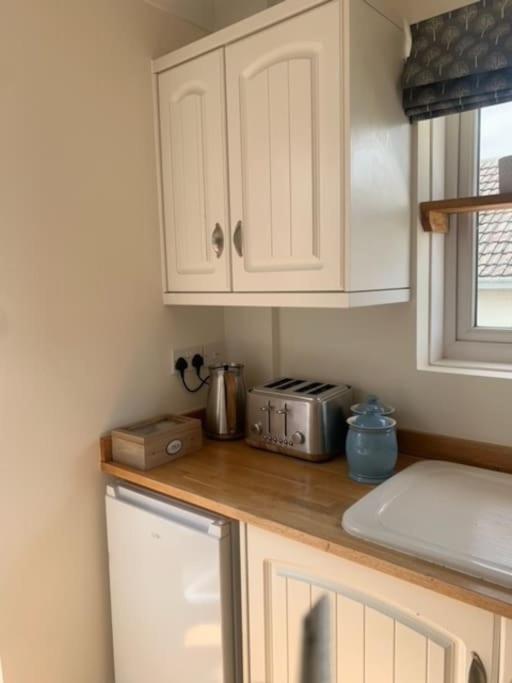شقة 5 Edgebury Puriton المظهر الخارجي الصورة